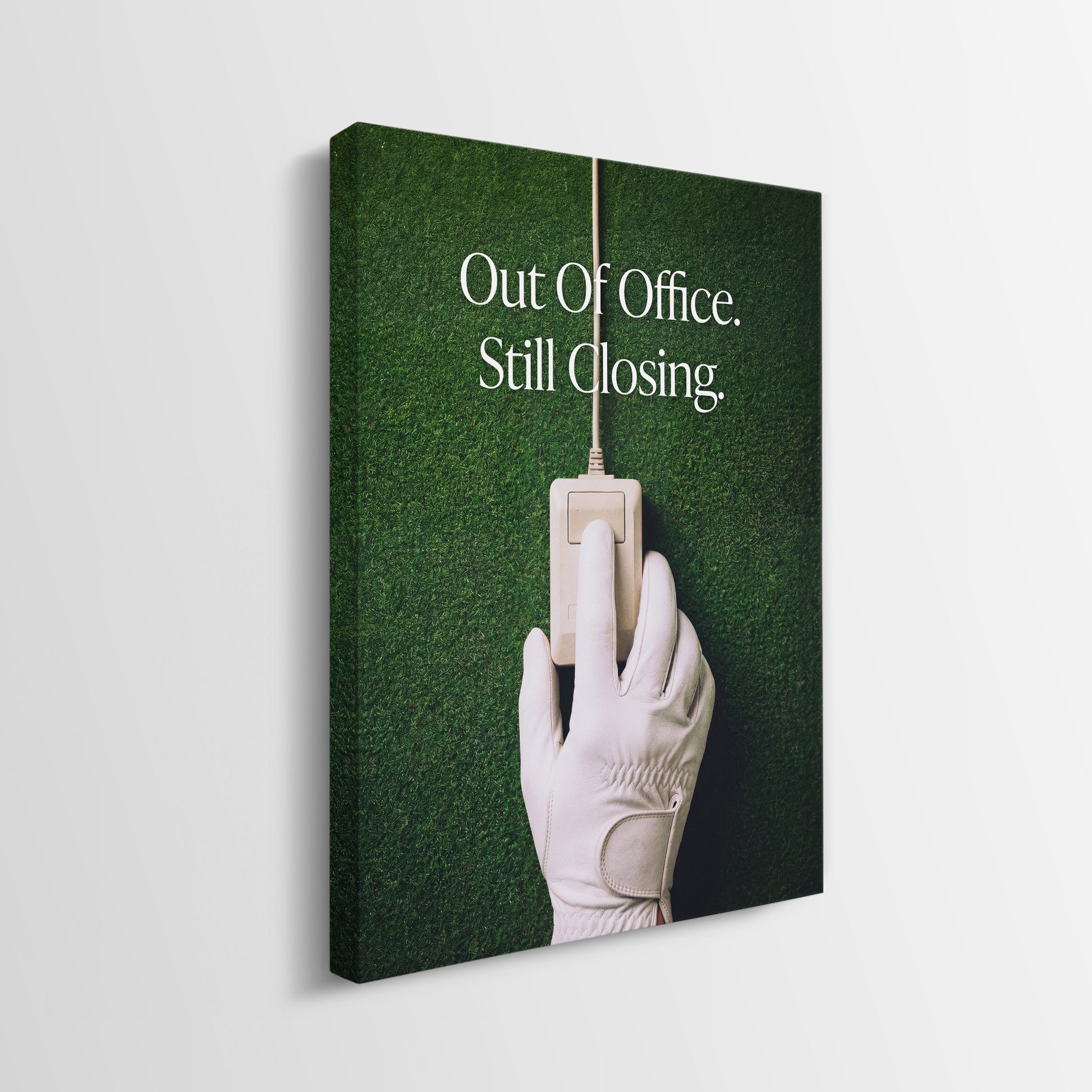 Out Of Office golf canvas side edge